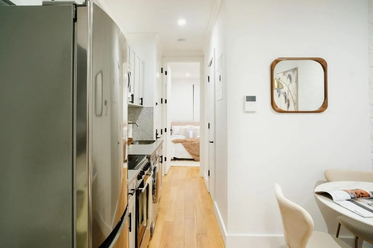 1288-4Rn Newly Furnished Prime Ues 2Br Apartment New York
