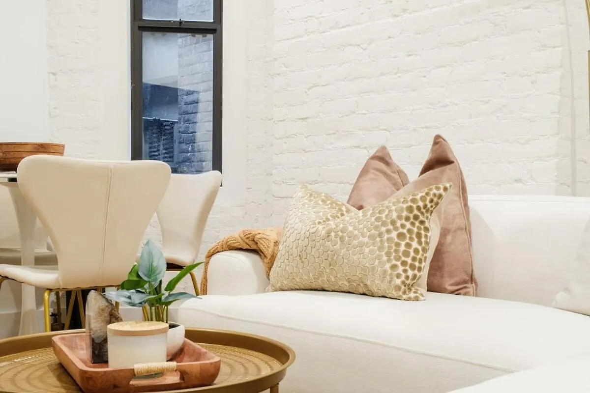 1288-4Rn Newly Furnished Prime Ues 2Br Apartman New York
